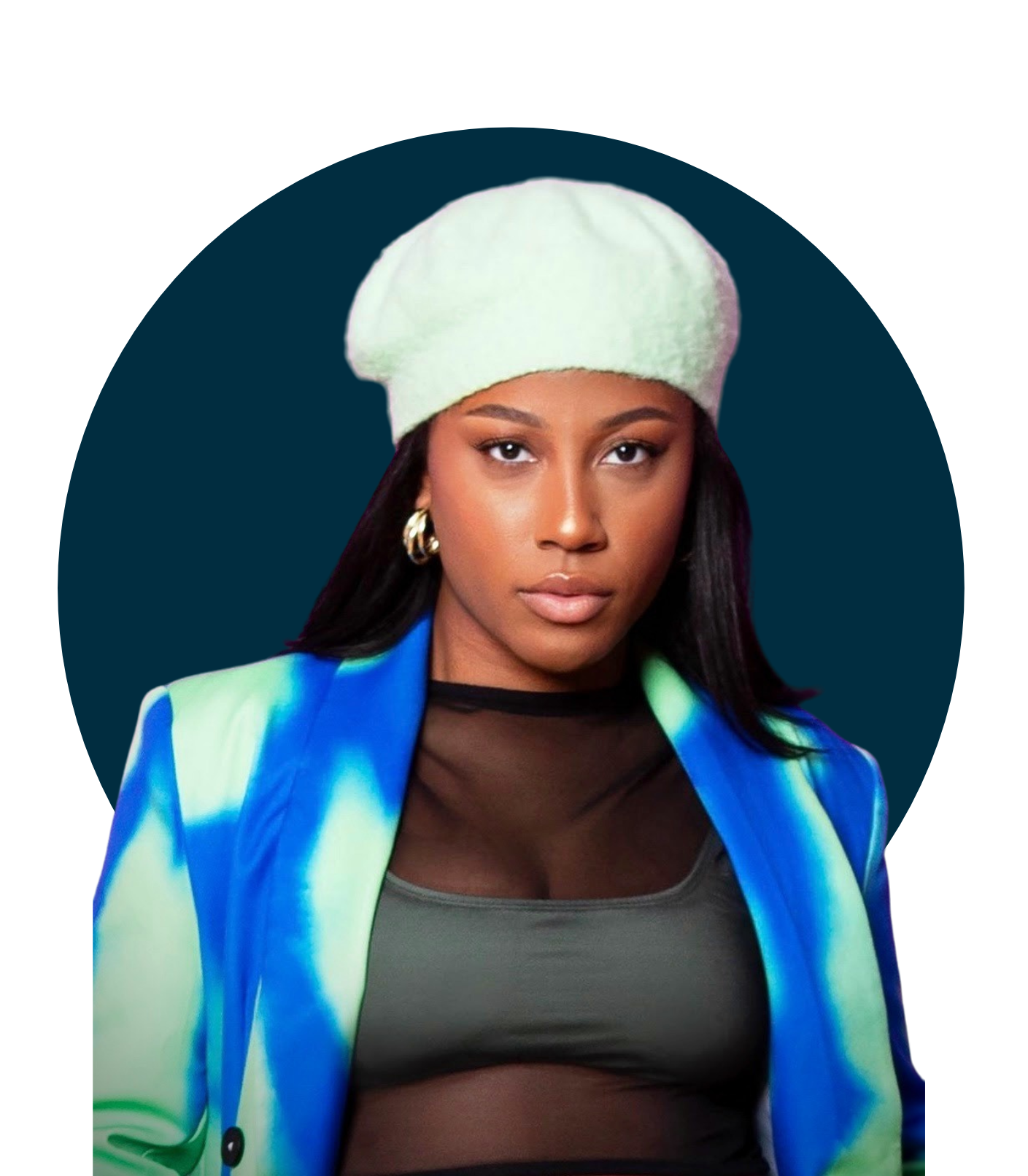 2025 live event indi Headshot of singer Indi with a navy circle
