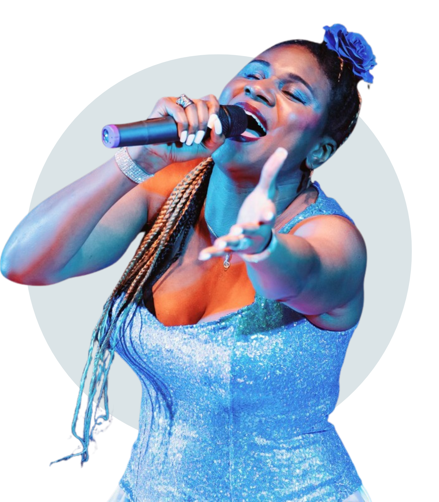 2025 live event lachi lachi is a singer with her eyes closed and arm outstretched
