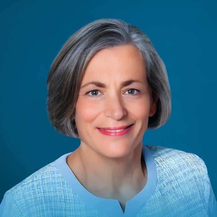 Photo of Beth Sirull