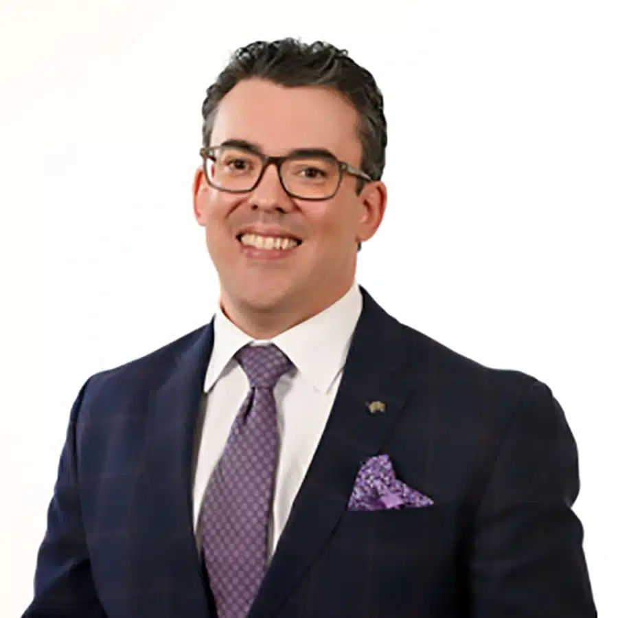 Brett Headshot
